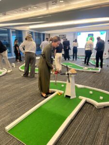 NeuroHealth - Putts for Guts charity challenge - Fieldfisher - Guts UK